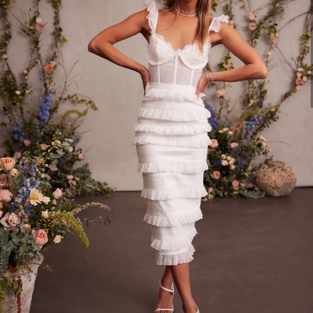 V. Chapman The Fiorenzia Dress in White Size 4 US